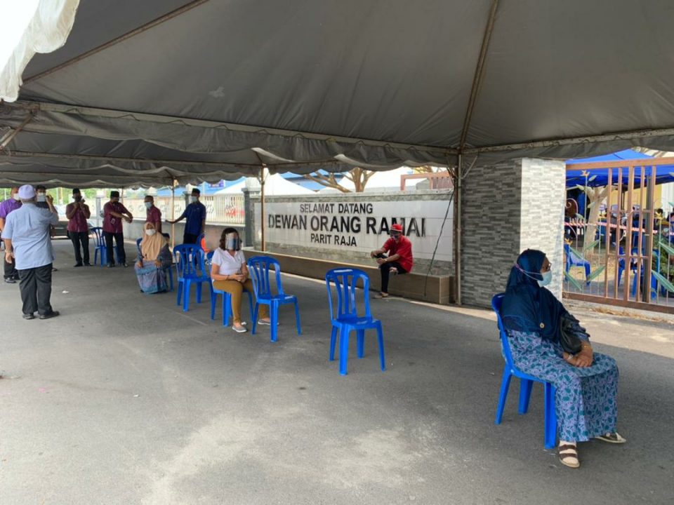 TINJAUAN KE PUSAT PEMBERIAN VAKSIN (PPV) KEDUA DAERAH BATU PAHAT | Laman  Web MKN